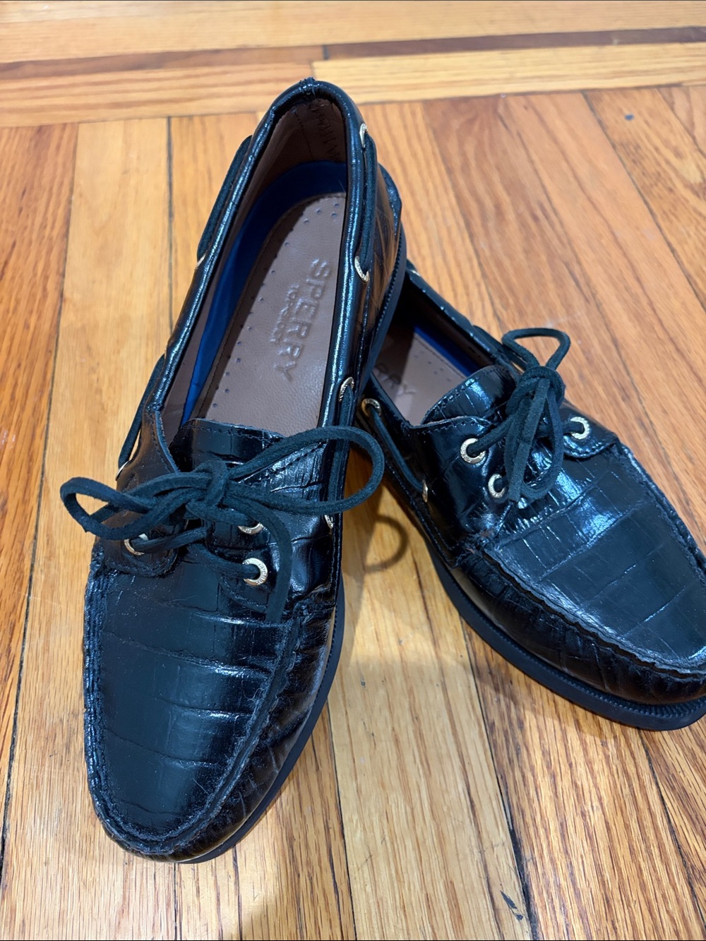 Sperry Women's Black Croc-Embossed Leather Loafers